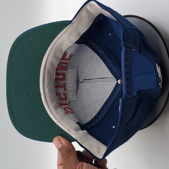 Sideliner| NWOT Vintage NBA Detroit Pistons Blue Sports Cap Snap Back Green Brim - Picture 9 of 10